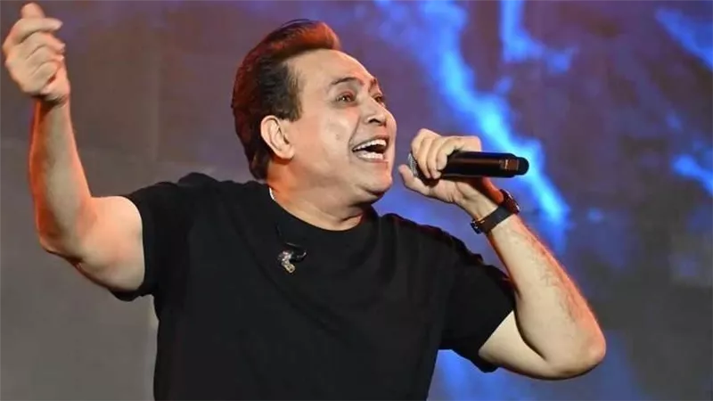 حكيم يشعل حفل نادي دجلة بالمنيا الجديدة