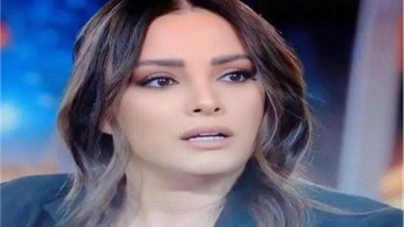 نادين جابر | روائية لبنانية تحول أبرز أعمالها لمسلسل تركي