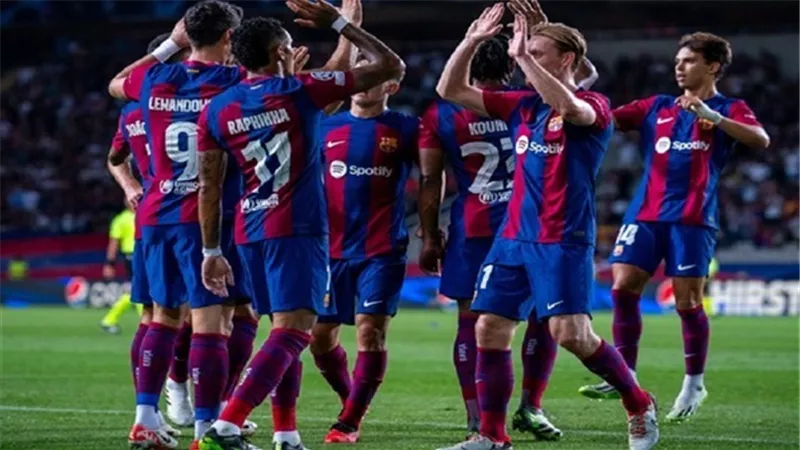 موعد والقناة الناقلة لمباراة برشلونة وديبورتيفو ألافيس في الدوري الإسباني