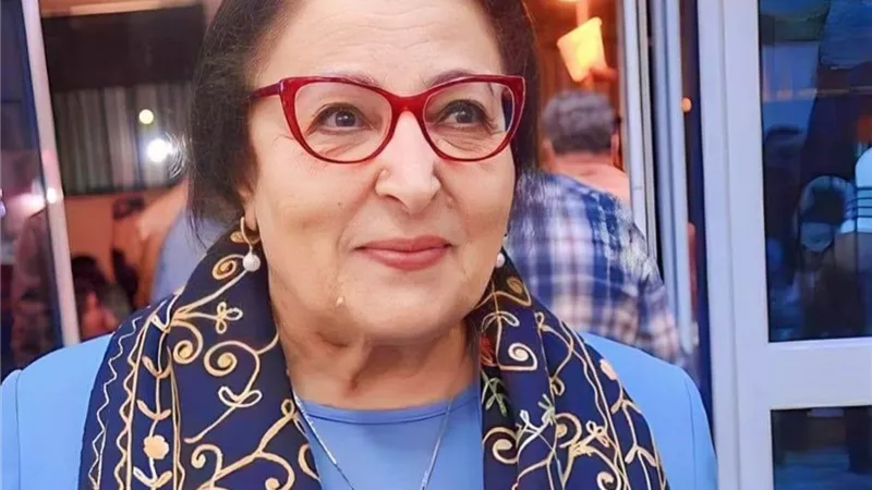 منى نور الدين | فنانة من أحد أشهر وجوه السينما التونسية