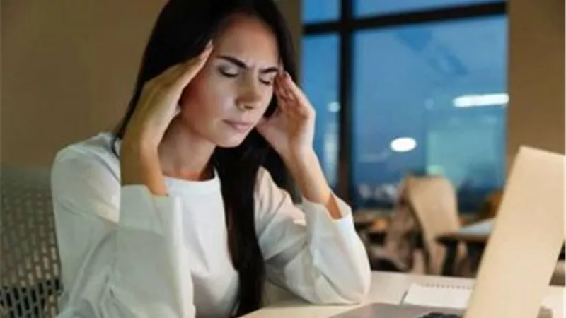 مع تغير الفصول.. 5 خطوات تقلل من الإحساس بالتوتر 