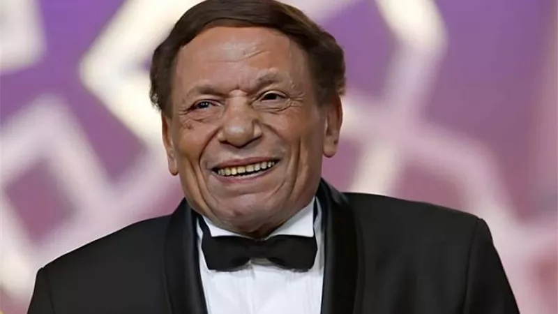 خاص | آل زهايمر.. سر عدم ظهور عادل إمام نهائيًا بعد اعتزاله التمثيل