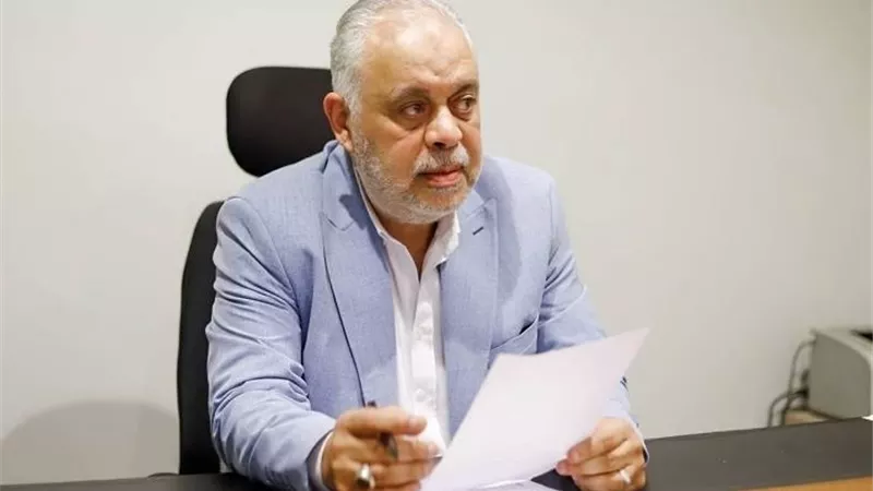 أشرف زكي يعلن تكريم هؤلاء الفنانين في مهرجان المهن التمثيلية للمسرح