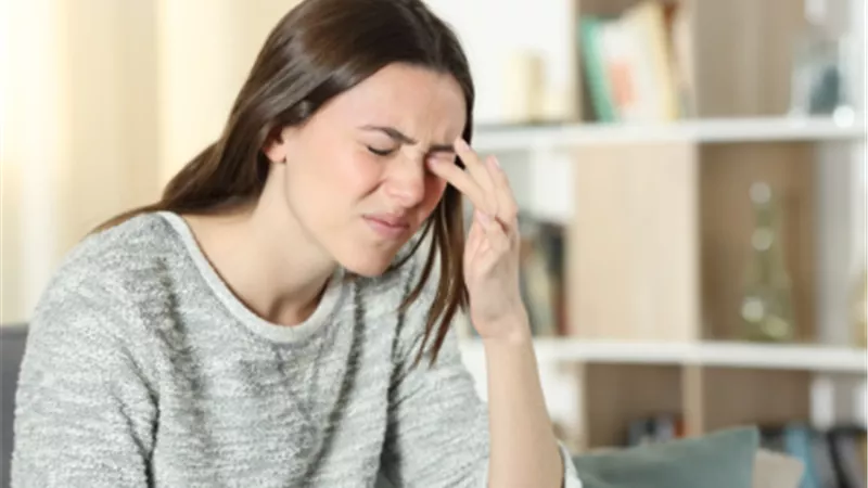 إليك 6 أسباب شائعة لحكة العينين احذريها في الشتاء