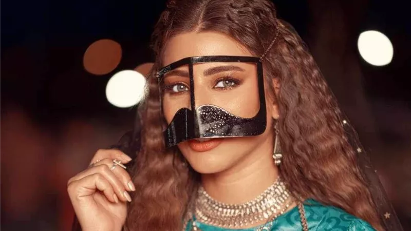 لأول مرة.. هايدي موسى تطرح كليب باللهجة البدوية.. وتخطف الأنظار بإطلالة مميزة 