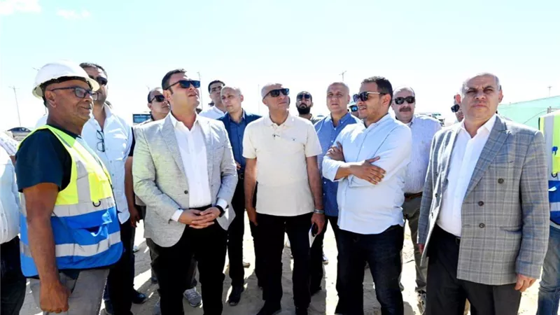 وزير الإسكان يتابع تنفيذ وتشغيل منشآت «المدينة التراثية» بالعلمين الجديدة 