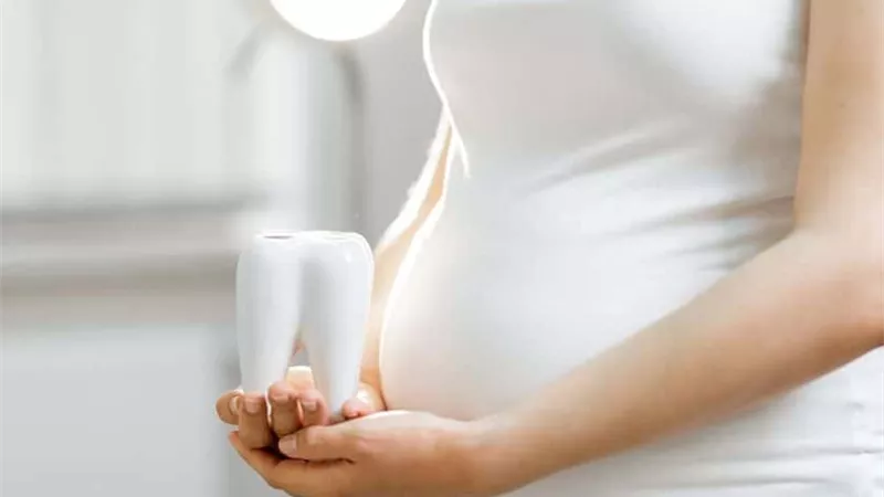 الصحة تبرز مشاكل الأسنان التي تواجه السيدات خلال الحمل
