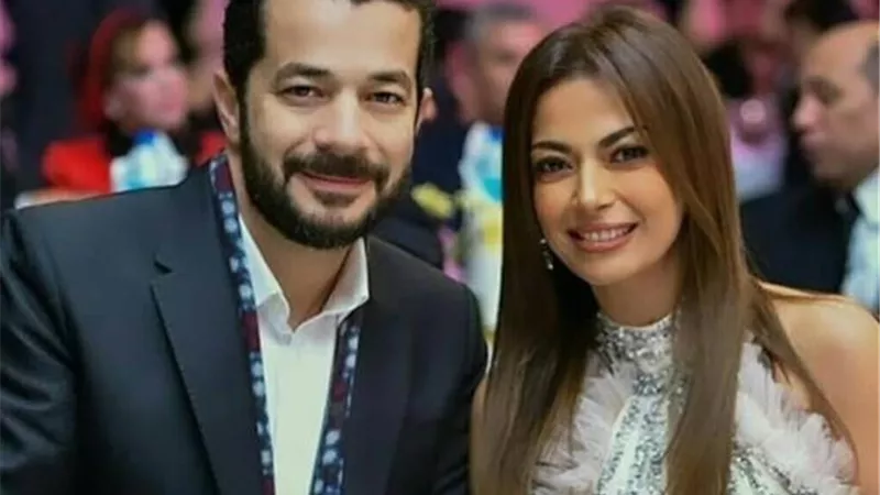 هل انفصل الفنان شريف سلامة عن زوجته داليا مصطفى؟  