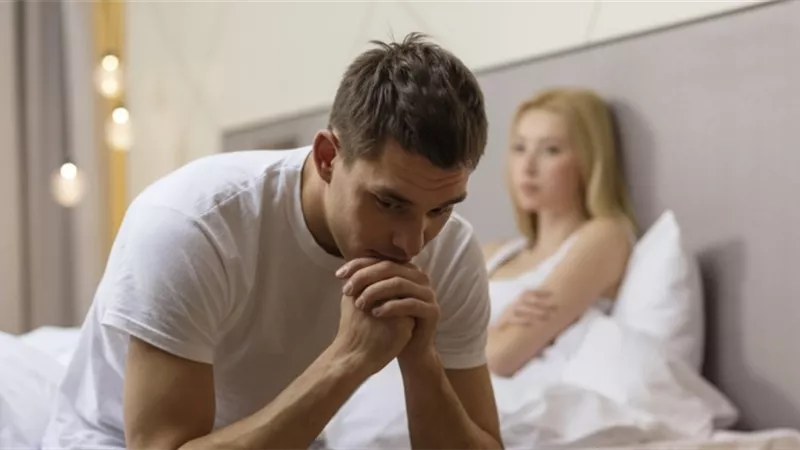 رجل: « أحببت زوجة صديقي ولا اريد خيانته ».. ماذا أفعل؟