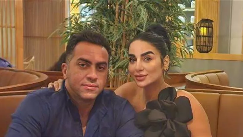 للمرة الثانية .. جوري بكر تعلن انفصالها عن زوجها  