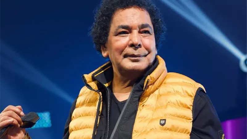 حقيقة تعرض الفنان محمد منير لوعكة صحية ونقله إلى المستشفى  