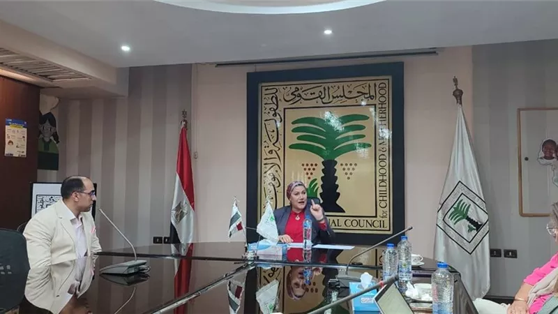 «القومي للطفولة» يبحث مع برنامج «أسرة» توسيع قاعدة المستفيدين والوصول لأكبر عدد من الفئة المستهدفة
