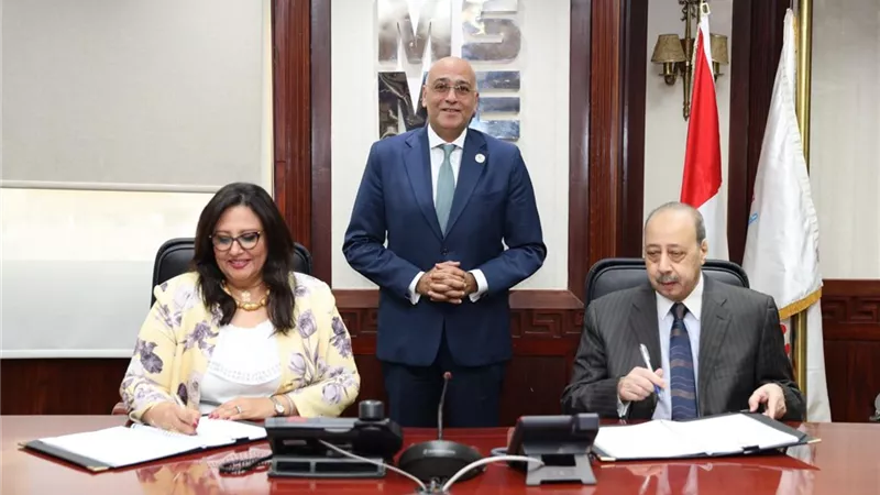 «تنمية المشروعات» يضخ 100 مليون جنيه للمشروعات متناهية الصغر لأبناء سوهاج