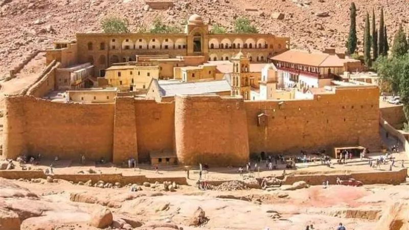مجلس الوزراء ينفي إخلاء دير سانت كاترين تزامناً مع تطوير المنطقة