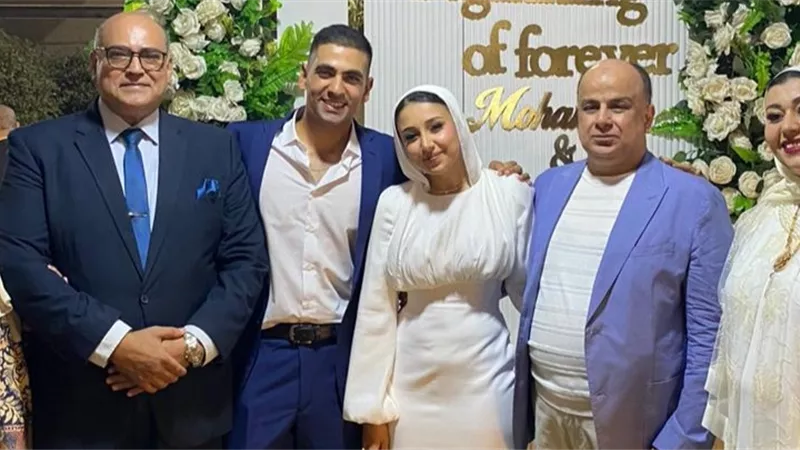 «هير نيوز» تهنئ الملازم محمد وليد صقر لخطوبته على الطبيبة مرام أمجد العريان 