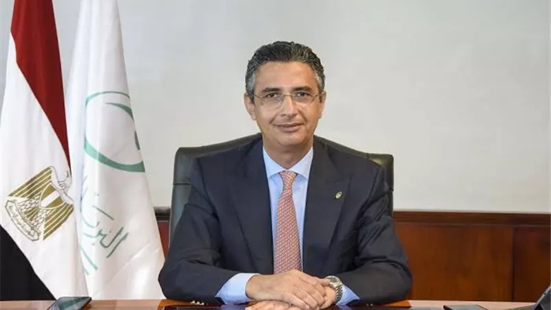 وزير التموين يقدم حل عاجل لأزمة البيض في الأسواق.. ما هو؟
