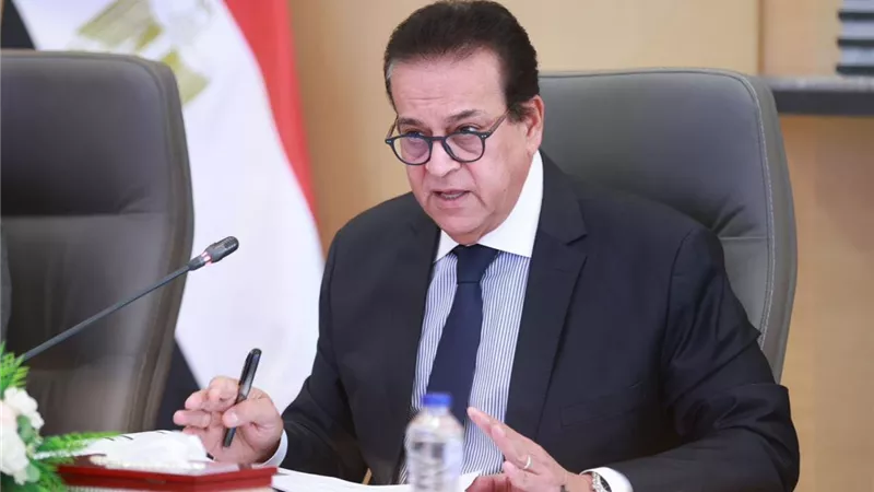 وزير الصحة: تعديل قانون حقوق «ذوي الإعاقة» يضمن حصولهم على كافة المزايا ومنع استغلالها والتربح منها 