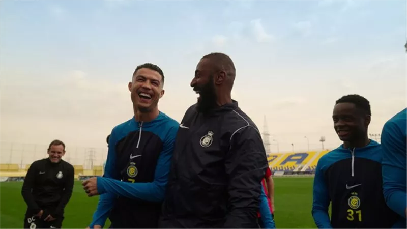 متى يعرض الدوري السعودي عبر «نتفليكس» وما علاقة رونالدو؟
