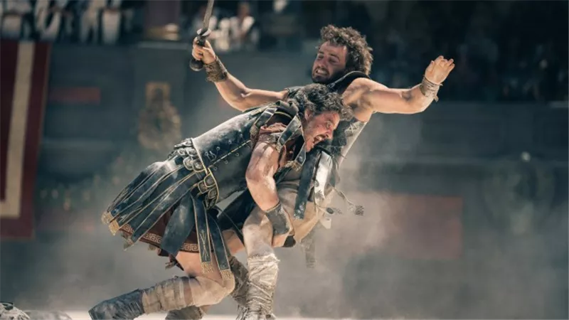 في العرض الأول.. بطل Gladiator 2 يهاجم الملك تشارلز الثالث.. ماذا حدث؟