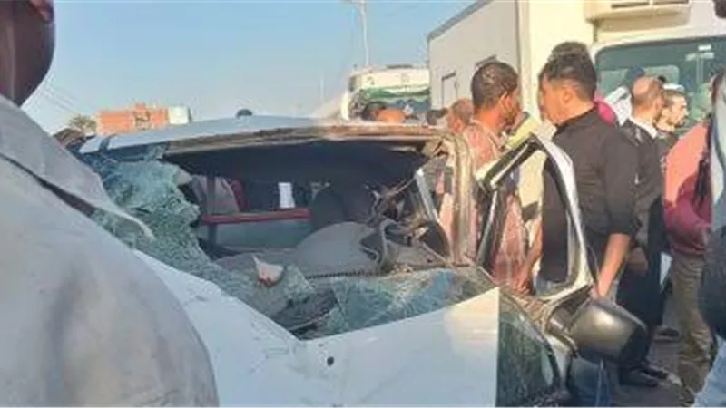 حادث عمال الأراضي الزراعية.. إصابة 16 شخص ومصرع اثنين بحادث كفر سعد