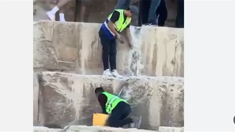 القصة الكاملة لأعمال هدم الهرم الأكبر خوفو.. ورد الآثار على الواقعة 