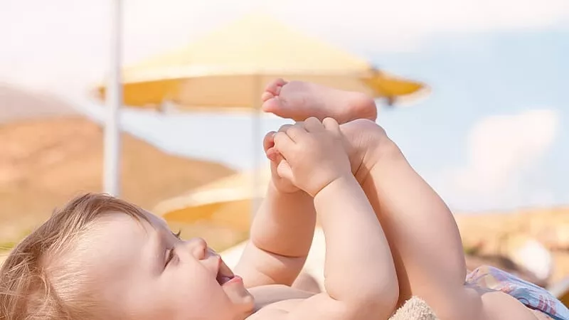 نقص فيتامين د الموسمي عند الأطفال.. الأسباب والأعراض والعلاج