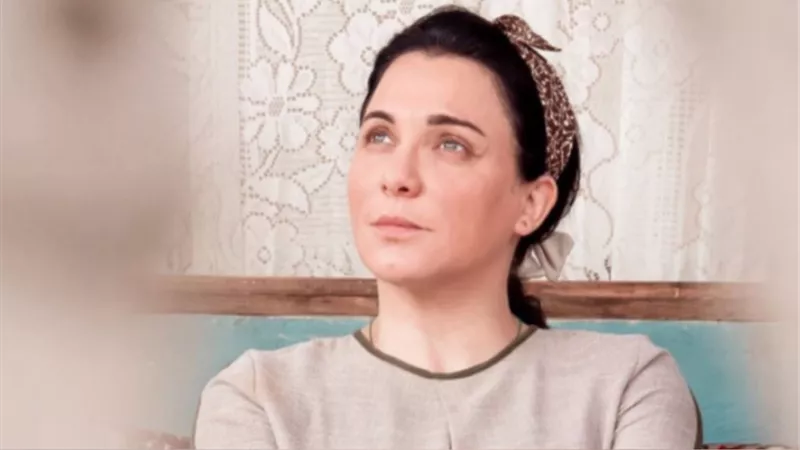 سلاف فواخرجي تصل إلى مهرجان القاهرة السينمائي من خلال «سلمى»