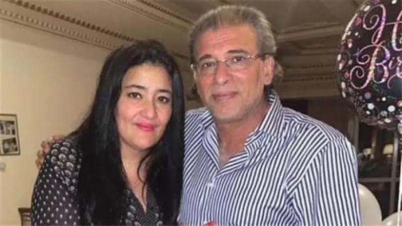 زوجة المخرج خالد يوسف تتهم مخرجا شهيرا بسرقتها
