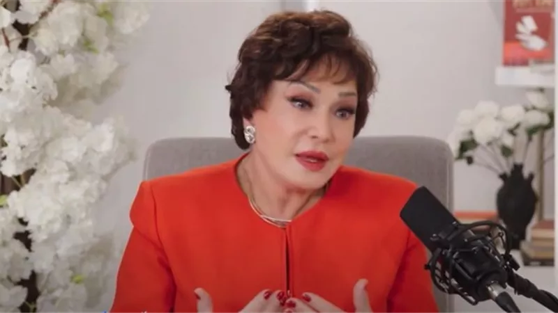 «شكوا فيا».. لبلبة تكشف سراً أخفته عن عائلتها 20 عاماً (فيديو)