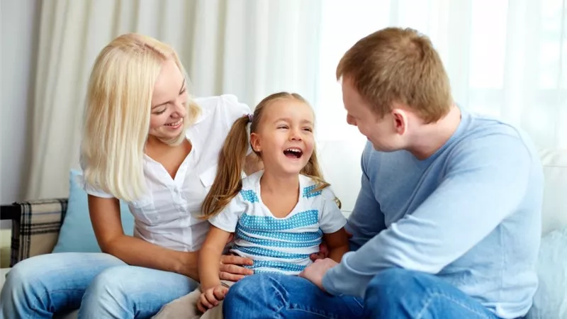 للتخلص من عناد طفلك استخدمي هذه الاساليب