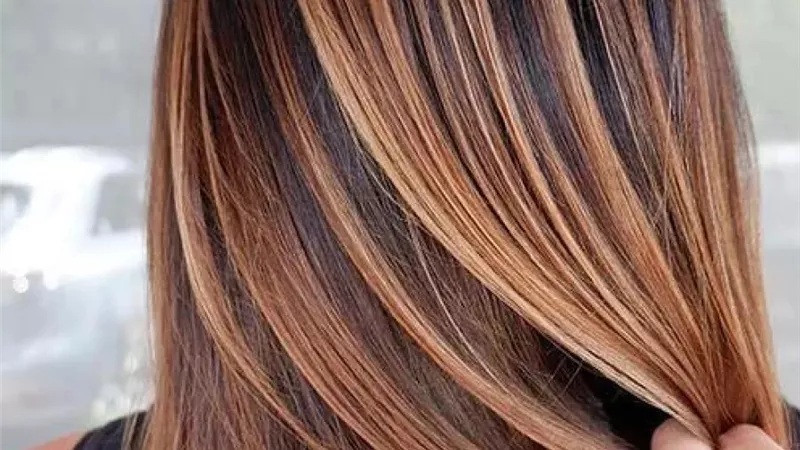 باستخدام الفازلين.. خطوات عمل كيراتين طبيعي للشعر