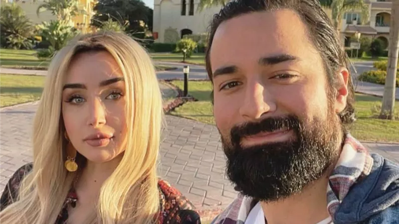 هنا الزاهد تكشف حقيقة ارتباطها بـ أحمد حاتم