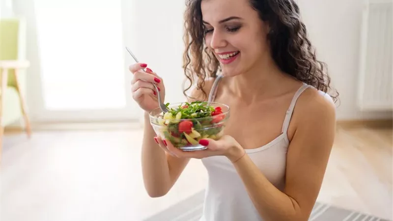 أفضل الأطعمة الغنية بالألياف يجب تضمينها في روتينك اليومي