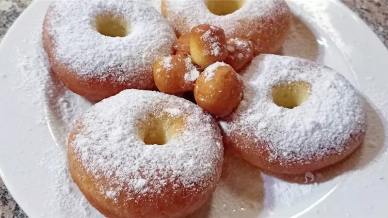 طريقة عمل الدوناتس بسهولة وسرعة في المنزل