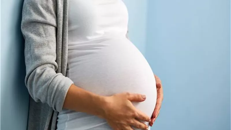 للأم الحامل.. علاجات طبيعية تساعدك على تخفيف أعراض البرد 