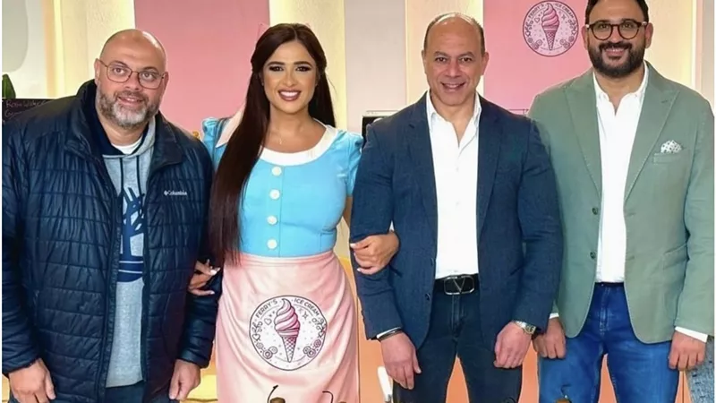 «زوجة رجل مش مهم» تعيد ياسمين عبد العزيز للسينما بعد غياب 6 سنوات