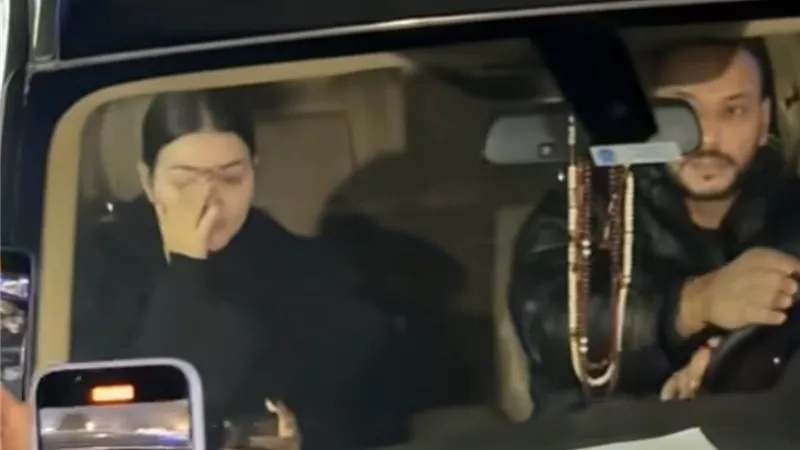 مشاهد مؤثرة من تشييع جثمان الفنان نبيل الحلفاوي (صور)