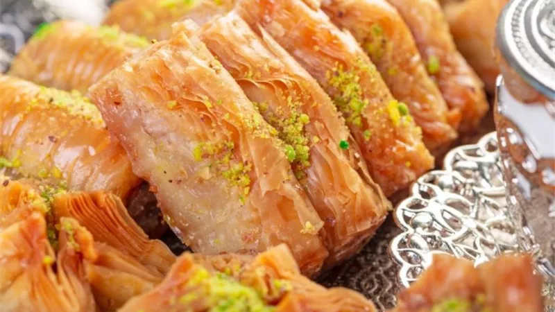 طريقة عمل الجلاش الحلو بدون حشو 