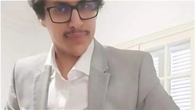 بقلم أنس الرشيد: الطقس الطفيلي