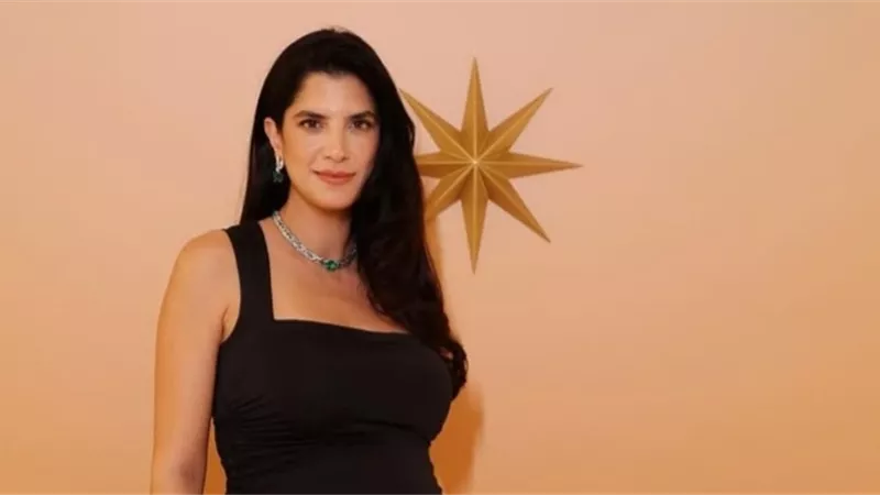 كارمن بصيبص تنشر صورة لمولودتها الأولى.. وهكذا علقت