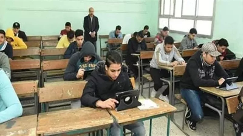 المديريات التعليمية: عقد امتحانات أولى وثانية ثانوى عام على فترتين صباحا ومساء