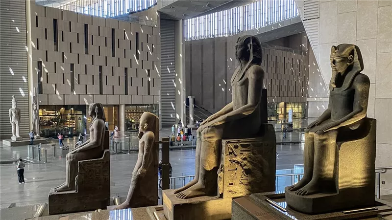 الحكومة تكشف حقيقة بيع المتحف المصري الكبير 