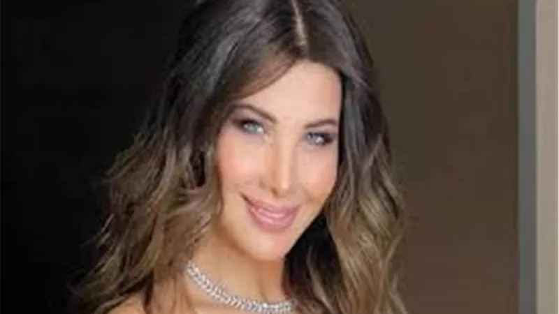 نانسي عجرم تطلق كليب أغنيتها الجديدة «طول عمري نجمة» (فيديو)