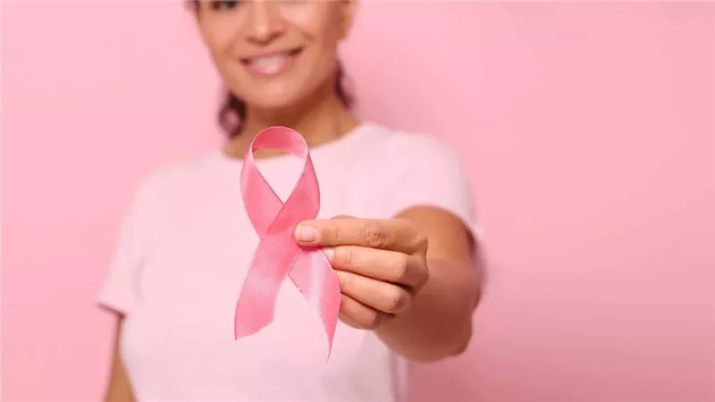 للنساء فقط.. وزارة الصحة توجه رسالة هامة للكشف المبكر عن سرطان الثدى
