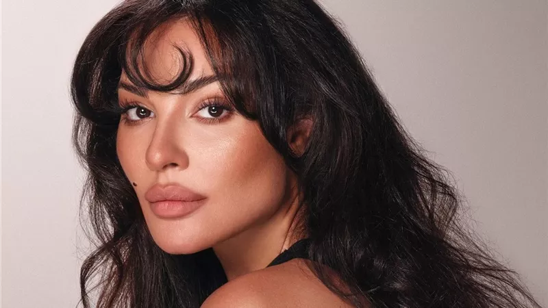 نادين نسيب نجيم تنشر صور أولى لأطفالها تحصد إعجاب الجمهور.. وتلمح إلى اعتزال الفن