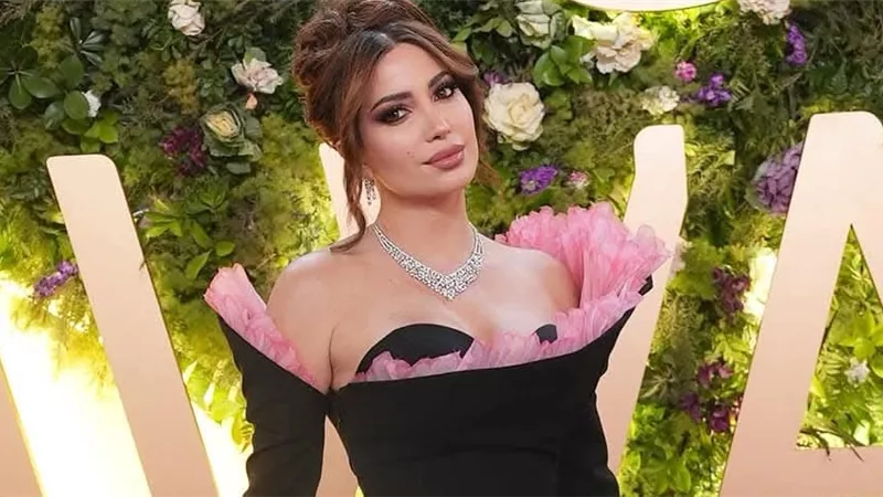 نسرين طافش تدخل القفص الذهبي للمرة الثالثة.. من هو العريس؟ 