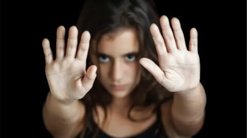 ما هى مضاعفات ختان الإناث؟.. الصحة توضح