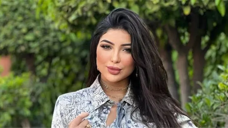 دنيا بطمة توجه رسالة إلى جمهورها بعد خروجها من السجن 