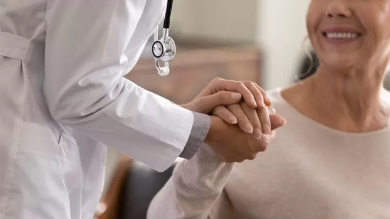 ما الذي يسبب الألم لمريض السرطان؟​..  هيئة الدواء توضح