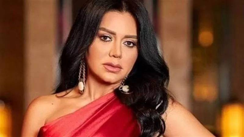 رمضان 2025.. رانيا يوسف تروج لمسلسل «جريمة منتصف الليل»